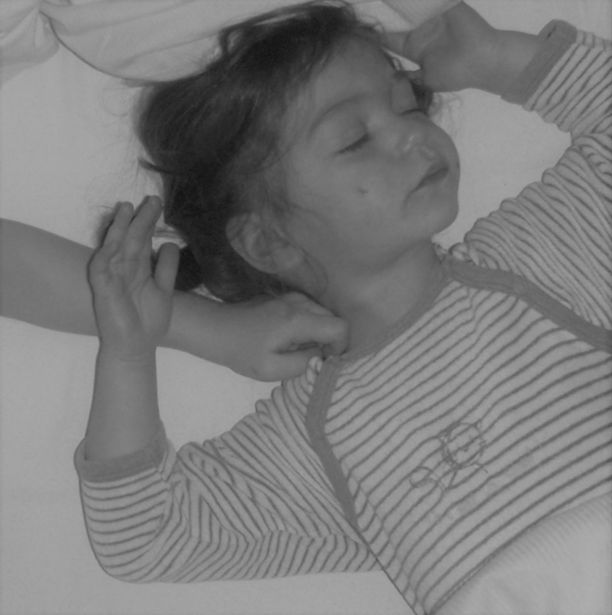 Read more about the article Nachts abstillen – neun hilfreiche Tipps